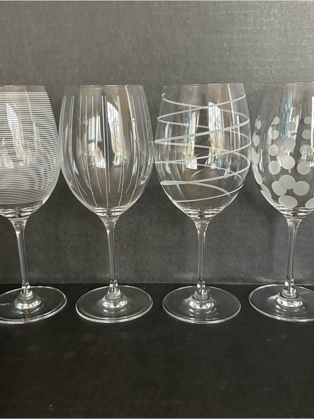 Mikasa Cheers Red Wine Crystal Glass Choose: Spiral Bubbles Horizontal Vertical